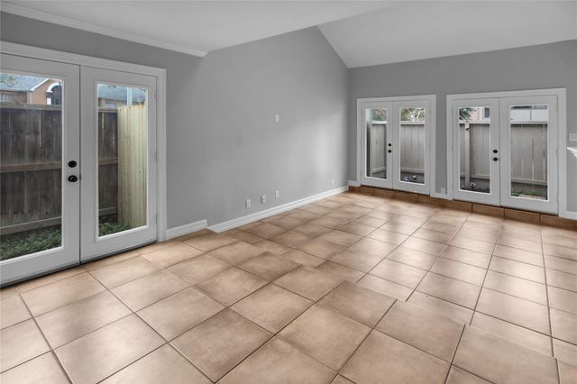 1089 Country Place Drive, Houston, TX 77079