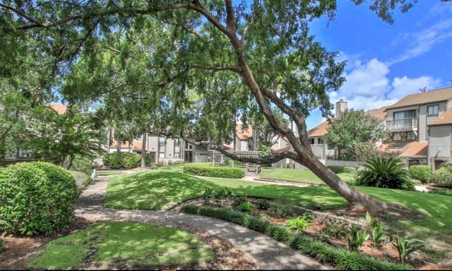 1089 Country Place Drive, Houston, TX 77079