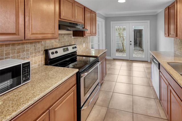 1089 Country Place Drive, Houston, TX 77079