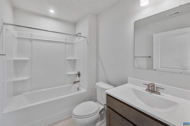 15 GUNNISON DR, Barboursville, VA 22923