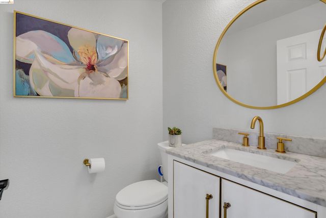 288 Pebble Beach Dr, Brentwood, CA 94513