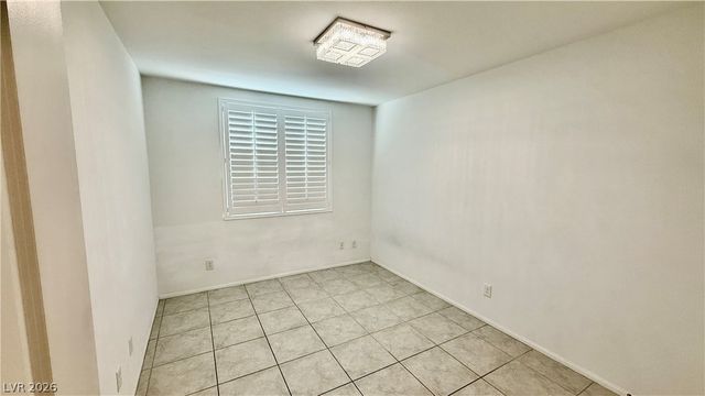 2126 Mystic Wave Road, North Las Vegas, NV 89031