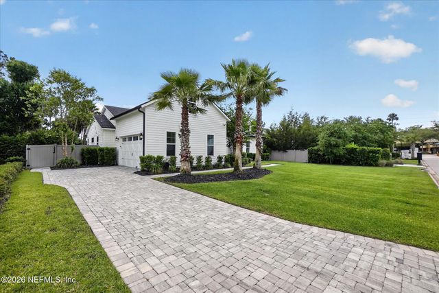 48 MATTHEWS Lane, Ponte Vedra Beach, FL 32082