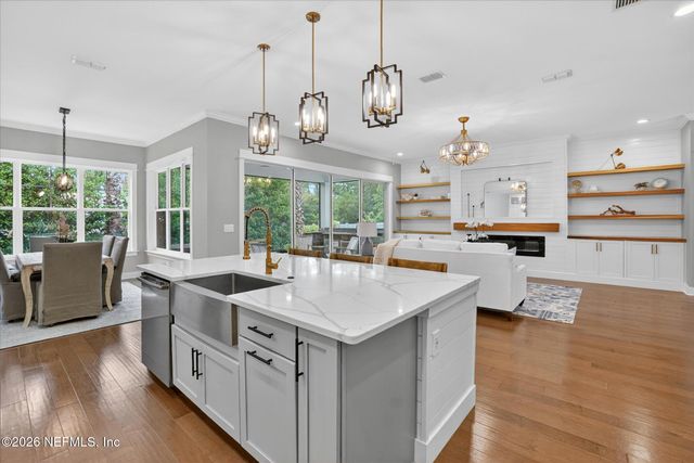48 MATTHEWS Lane, Ponte Vedra Beach, FL 32082