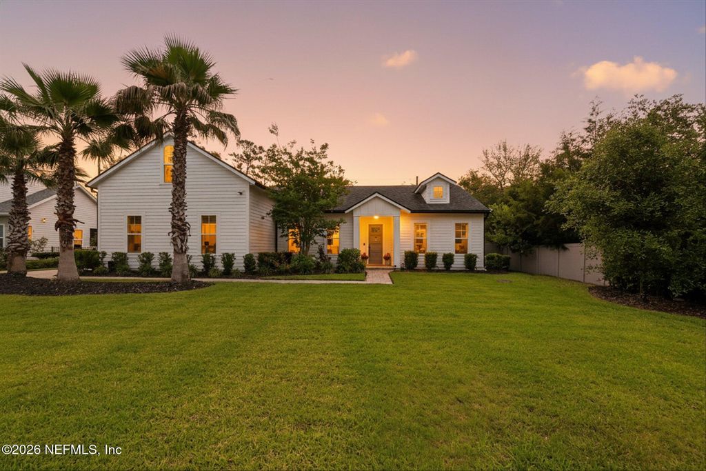 48 MATTHEWS Lane, Ponte Vedra Beach, FL 32082