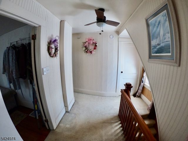 19 Ryerson Ave, Newton Town, NJ 07860