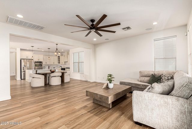 20385 W Terrace Lane, Buckeye, AZ 85396