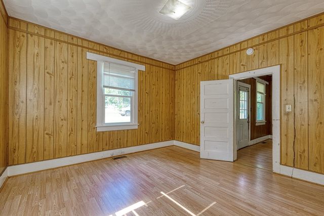 8120 2nd Street, Boiling Springs, SC 29316