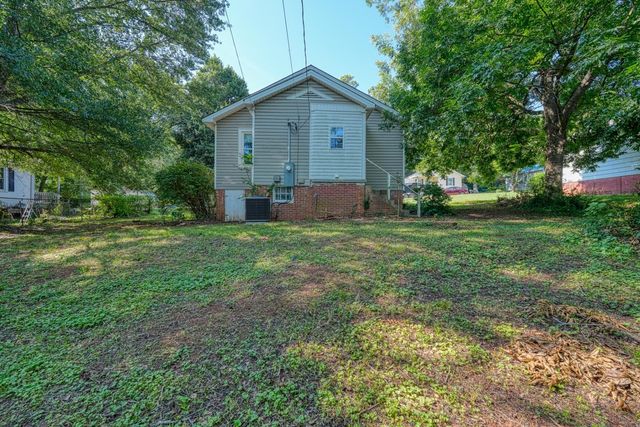 8120 2nd Street, Boiling Springs, SC 29316