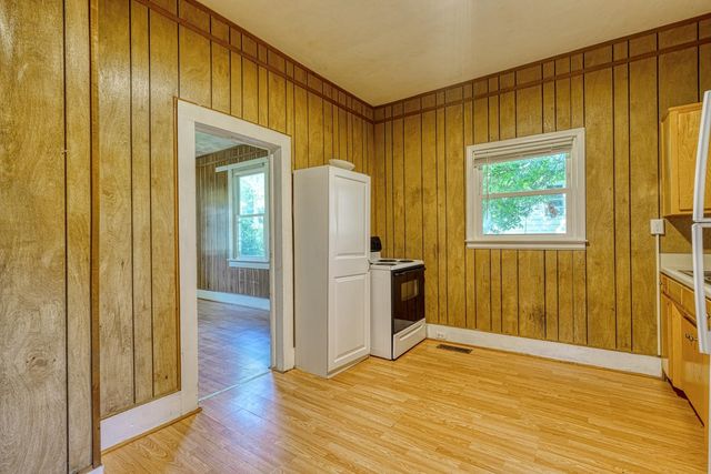 8120 2nd Street, Boiling Springs, SC 29316