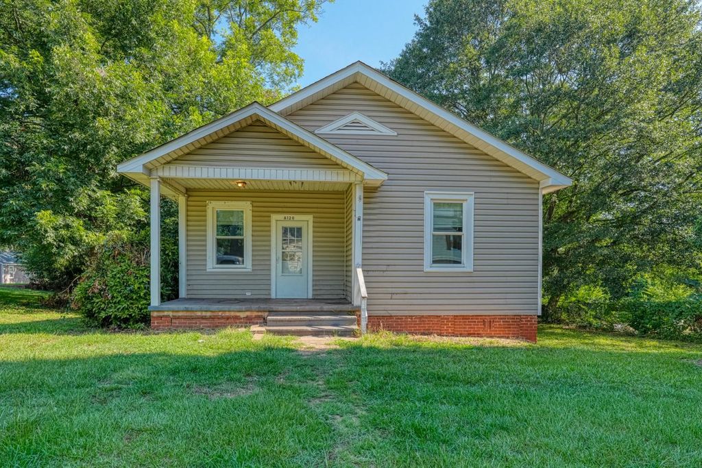 8120 2nd Street, Boiling Springs, SC 29316