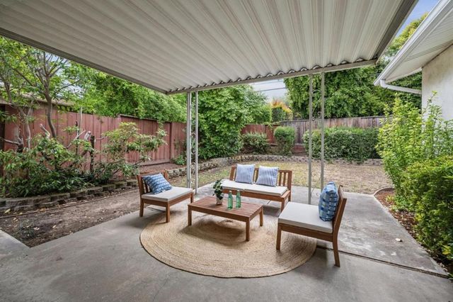1563 Heron Avenue, Sunnyvale, CA 94087