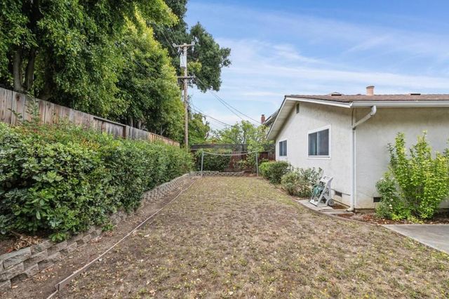 1563 Heron Avenue, Sunnyvale, CA 94087