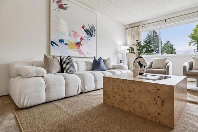 1563 Heron Avenue, Sunnyvale, CA 94087