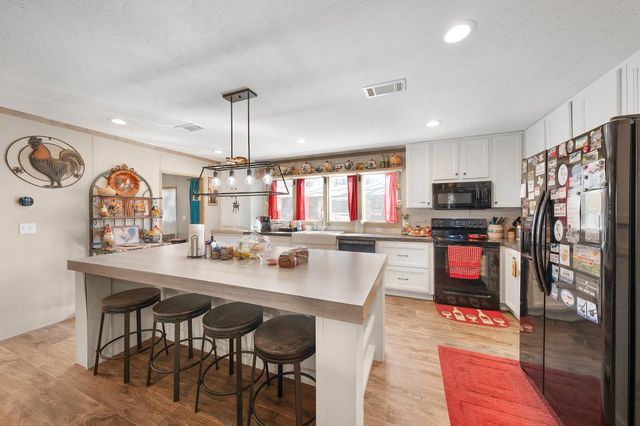 5523 S State Highway 19 1, Emory, TX 75440