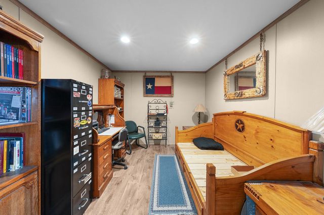 5523 S State Highway 19 1, Emory, TX 75440