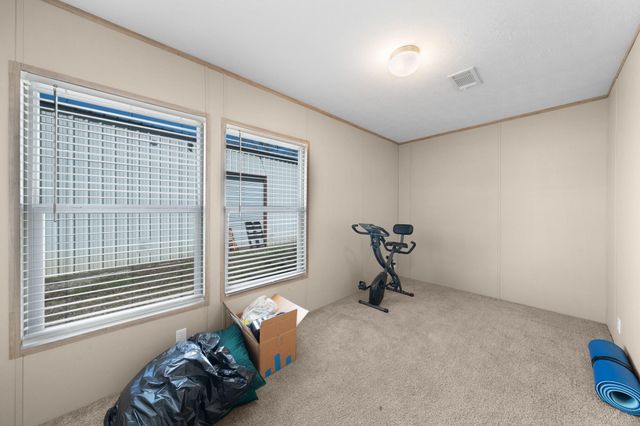 5523 S State Highway 19 1, Emory, TX 75440