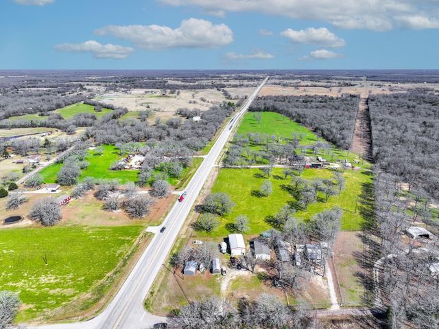 5523 S State Highway 19 1, Emory, TX 75440