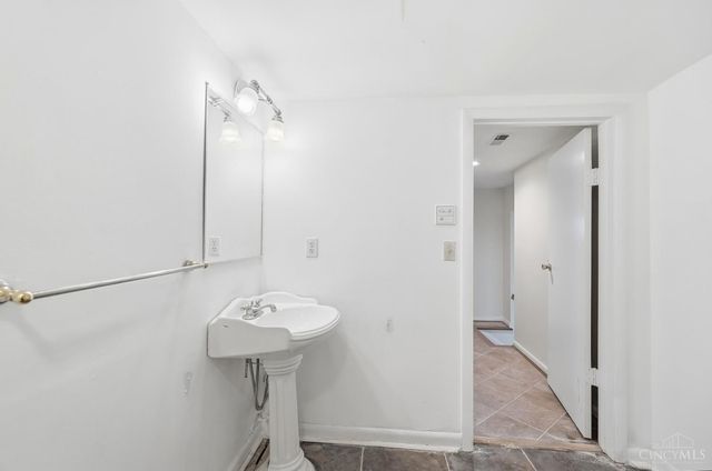 311 Klotter Avenue, Cincinnati, OH 45219