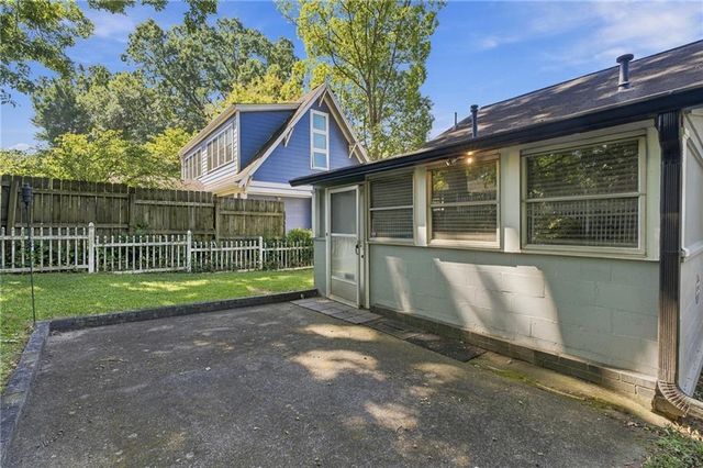 425 Leonardo Avenue NE, Atlanta, GA 30307