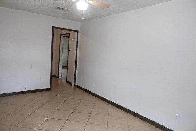 1715 New Mexico Street, Houston, TX 77029
