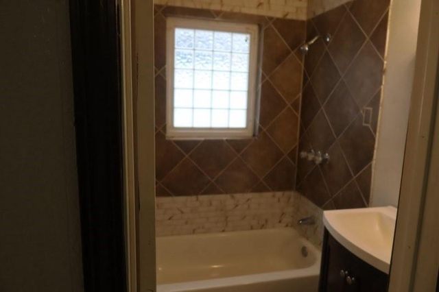 1715 New Mexico Street, Houston, TX 77029
