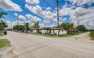 1715 New Mexico Street, Houston, TX 77029