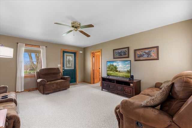 W5689 County Road W, Adell, WI 53001