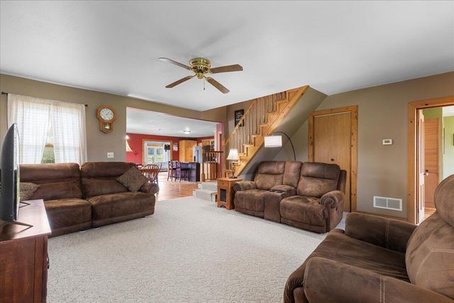 W5689 County Road W, Adell, WI 53001