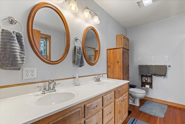 W5689 County Road W, Adell, WI 53001