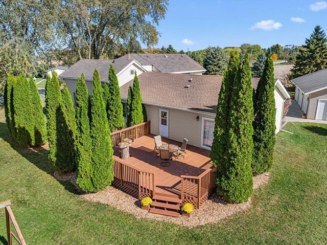 W5689 County Road W, Adell, WI 53001