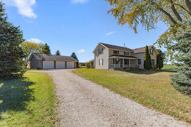 W5689 County Road W, Adell, WI 53001