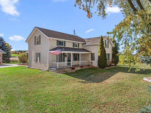 W5689 County Road W, Adell, WI 53001