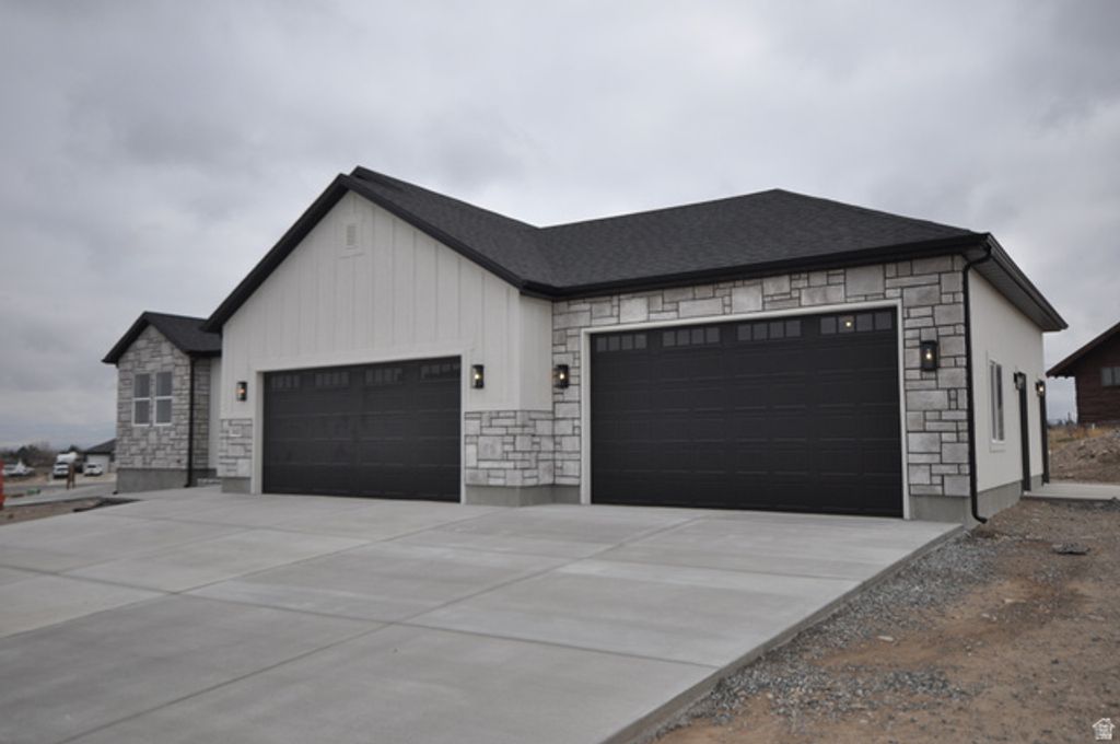 Image 2 of property listing at 543 W INDEPENDENCE WAY #208, Grantsville, UT 84029