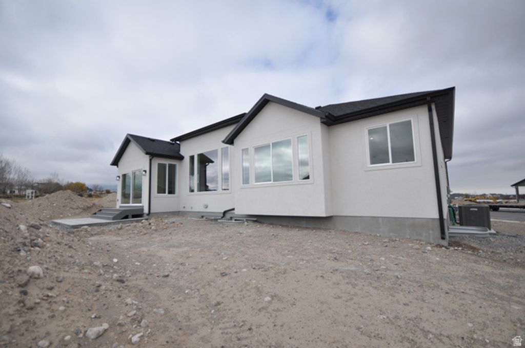 Image 45 of property listing at 543 W INDEPENDENCE WAY #208, Grantsville, UT 84029