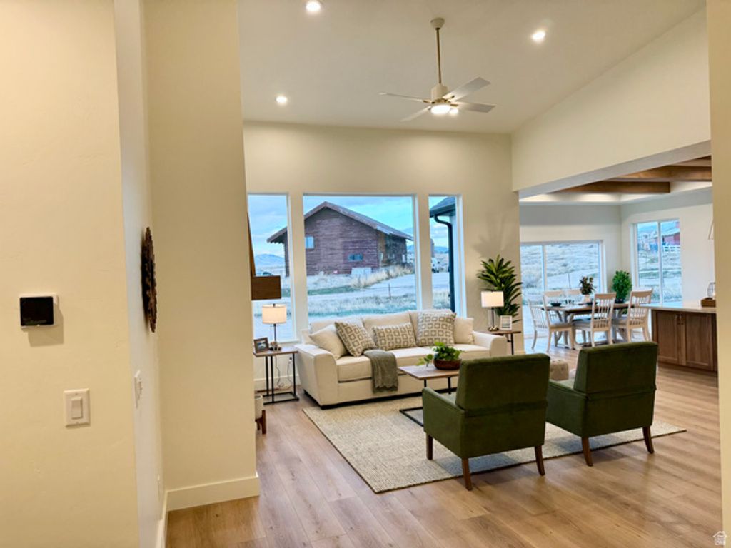 Image 6 of property listing at 543 W INDEPENDENCE WAY #208, Grantsville, UT 84029