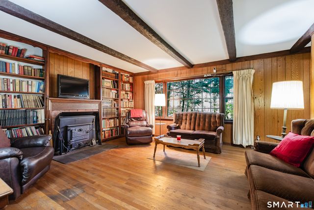 40 Oleson Drive, Southbury, CT 06488