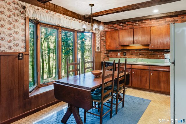 40 Oleson Drive, Southbury, CT 06488
