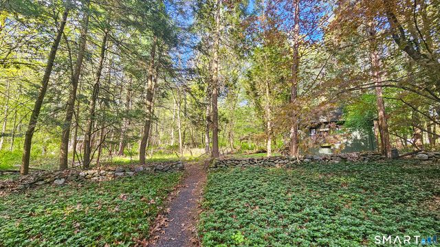 40 Oleson Drive, Southbury, CT 06488