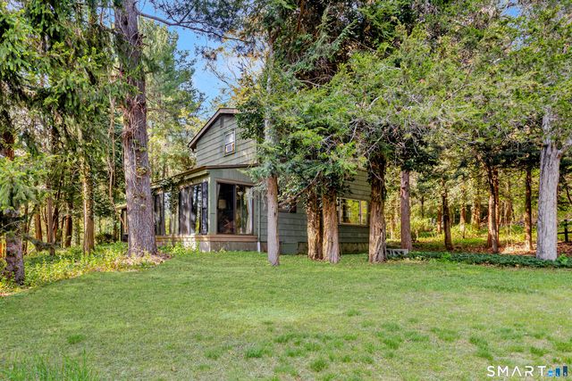 40 Oleson Drive, Southbury, CT 06488