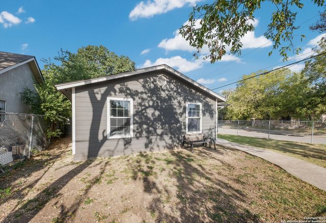 2203 SW 19th Street, San Antonio, TX 78207