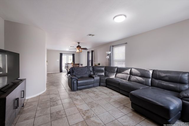 2203 SW 19th Street, San Antonio, TX 78207