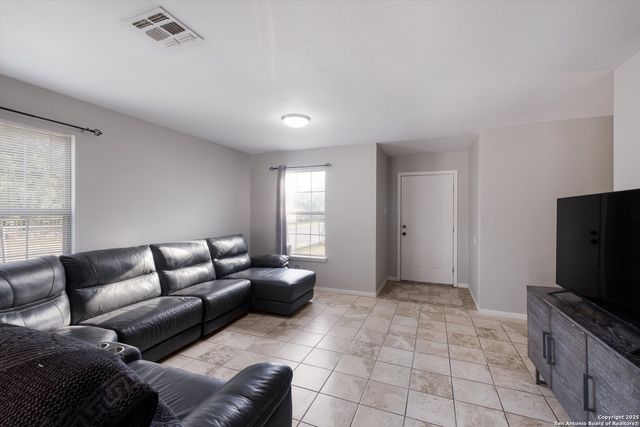 2203 SW 19th Street, San Antonio, TX 78207