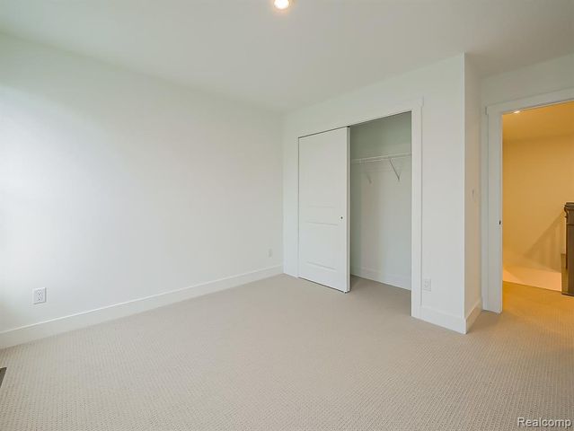 41503 Breck, Plymouth, MI 48170