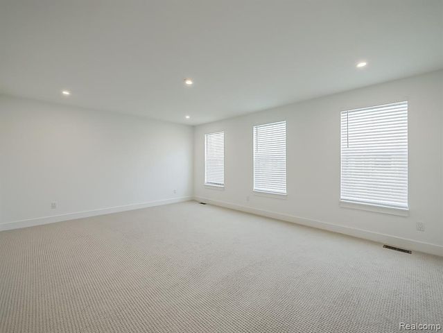 41503 Breck, Plymouth, MI 48170