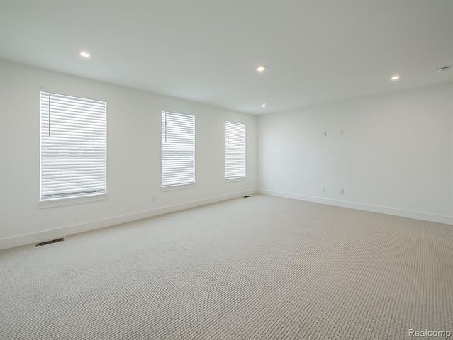 41503 Breck, Plymouth, MI 48170
