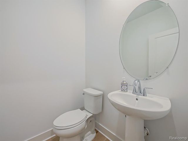 41503 Breck, Plymouth, MI 48170