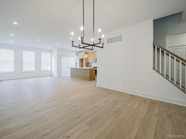 41503 Breck, Plymouth, MI 48170