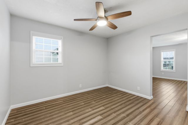 318 Queen Ave, Nashville, TN 37207