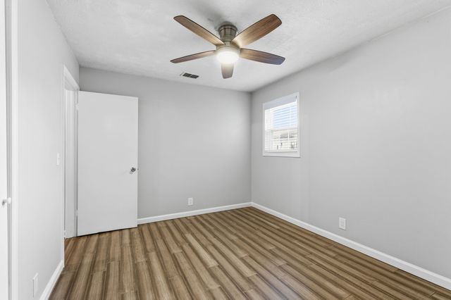 318 Queen Ave, Nashville, TN 37207